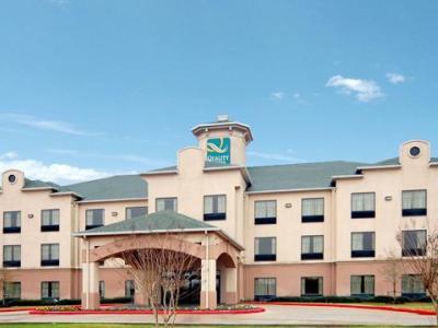 Springwood Suites Houston Iah - Beltway 8 Extérieur photo